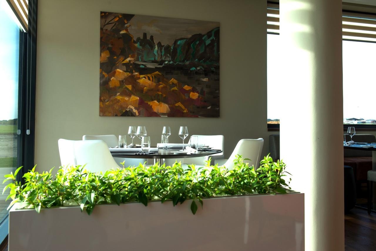 Mg Restaurace/Luxury Apartments Mlada Boleslav Ngoại thất bức ảnh