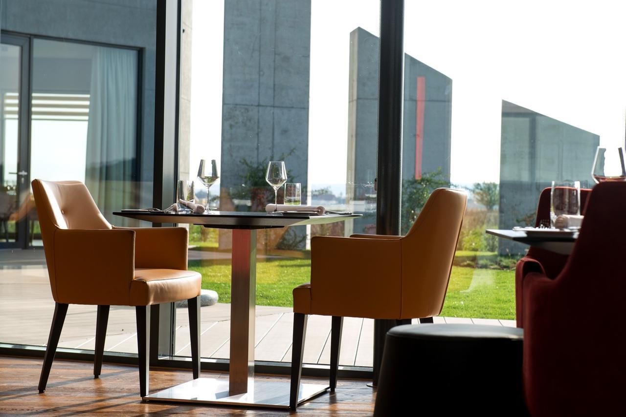 Mg Restaurace/Luxury Apartments Mlada Boleslav Ngoại thất bức ảnh